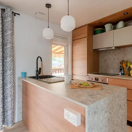 Mobil-home 40m - Piscine - Jardin Casa de Férias Villeneuve-en-Retz